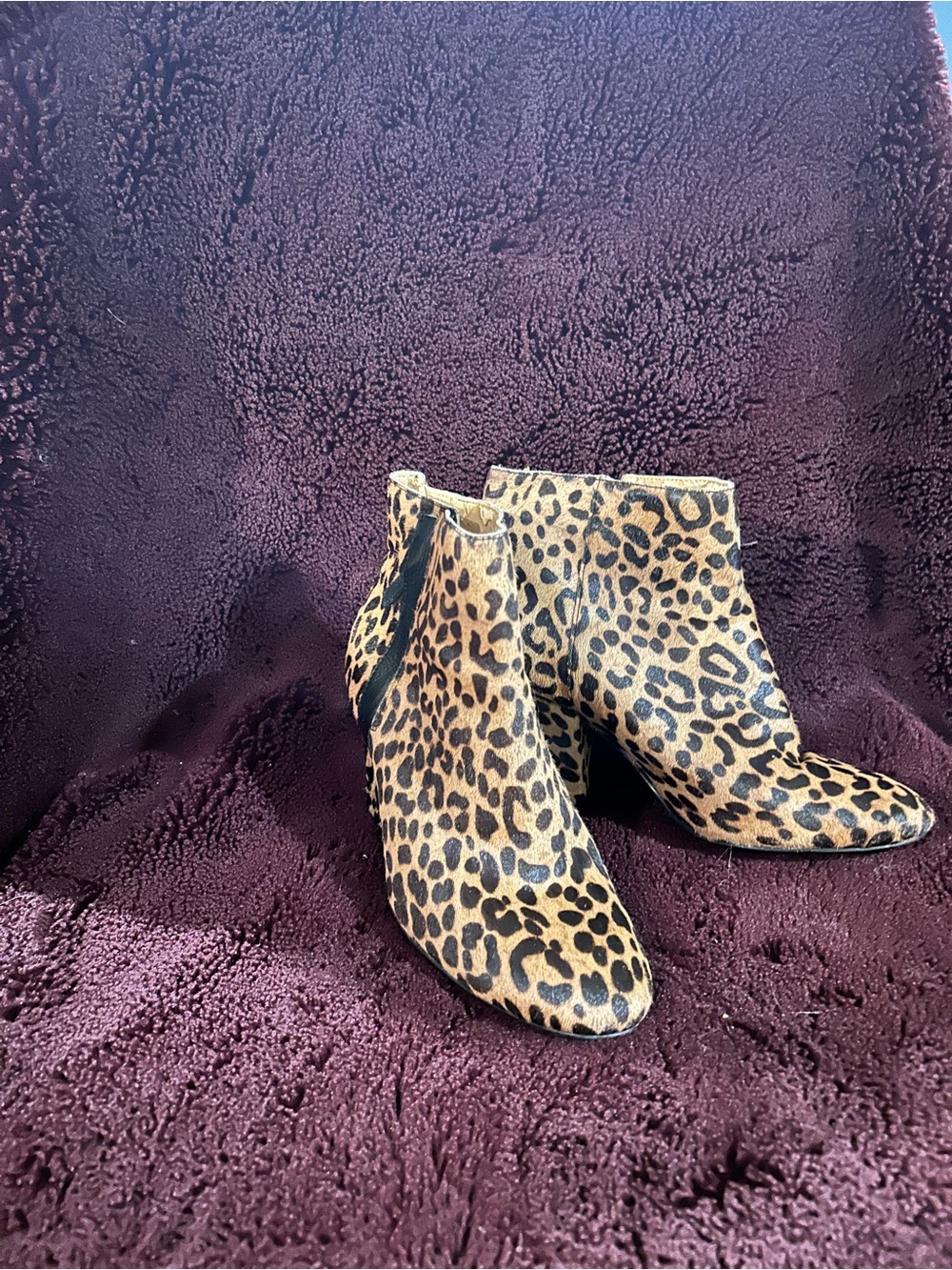 Nine West Leopard Print Ankle Booties in Tan and Black